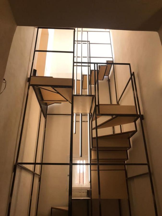 Appartamento Mansardato Nel Cuore Di Palermo - Accesso Terrazza Exterior foto